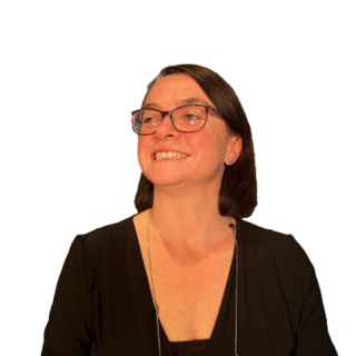 Headshot of Emma Pereira