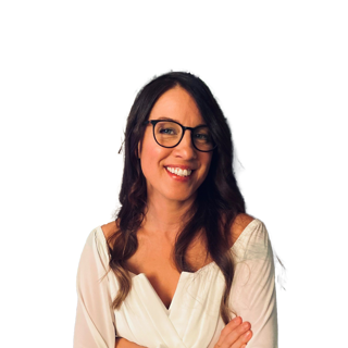 Headshot of Nadia Simard